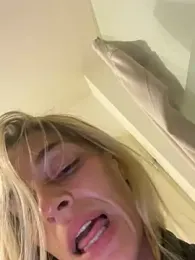 Bellalolahot webcam model stream image