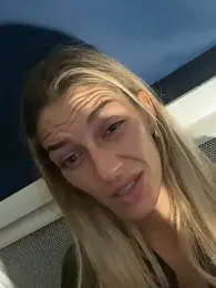 Bellalolahot webcam preview