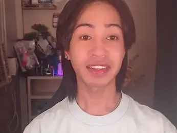 Erin_23 webcam stripchat model stream image