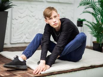 ErickDeen webcam model stream image