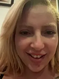 Juuhschmitt webcam model stream image