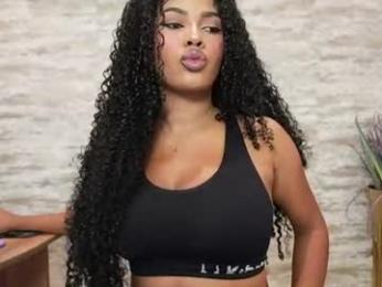 naomixjones1 webcam chaturbate model stream image