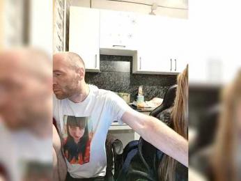 Innokentiy449 webcam bongacams model stream image