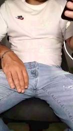 uncutcockitaly webcam cam4 model stream image