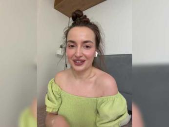 ChloeMeow webcam model stream image