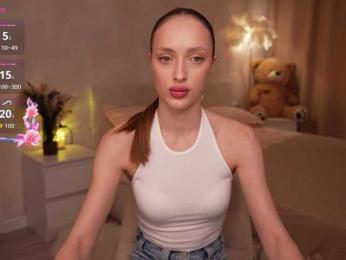 Milana_Luxe webcam model stream image