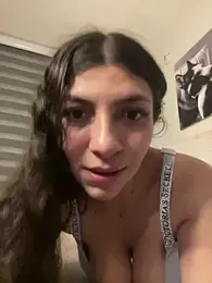 arieel__722 webcam stripchat model stream image