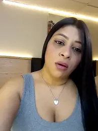 Lashmy111 webcam stripchat model stream image