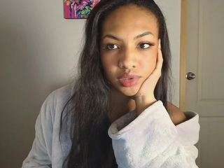 im-alivys webcam model stream image