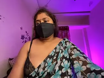 LouleyRanii webcam model stream image