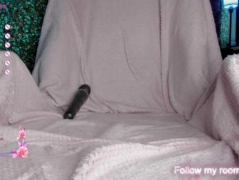 EmilyLopess webcam model stream image