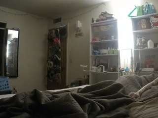 voyeurcam-freakyfeline-01 webcam camsoda model stream image