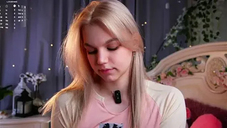 EdlinAlliston webcam stripchat model stream image