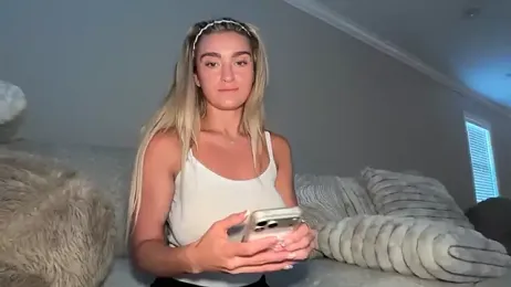 meggsworld webcam stripchat model stream image