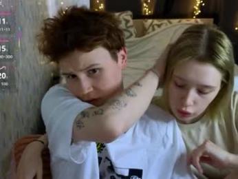 babees_eva webcam model stream image