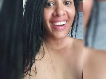 Letty33 webcam model stream image