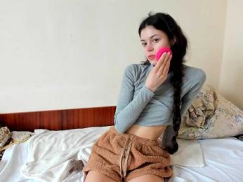 Honeykrisspussy webcam model stream image