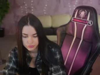 bright_diamonds_054 webcam model stream image
