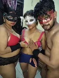 New_desi_bhabhi webcam model stream image
