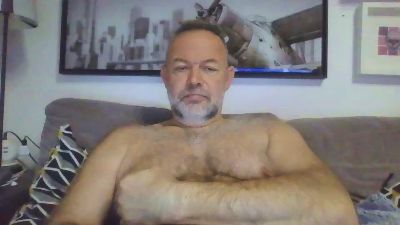 bear70s webcam model stream image