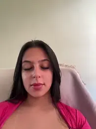 jujuarantes__2026 webcam model stream image
