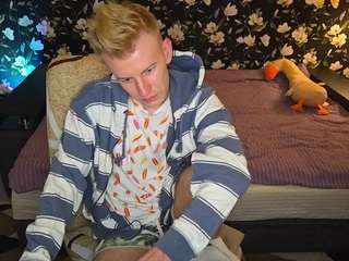 blondboylive webcam camsoda model stream image