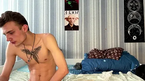 EmiliaCouple webcam model stream image