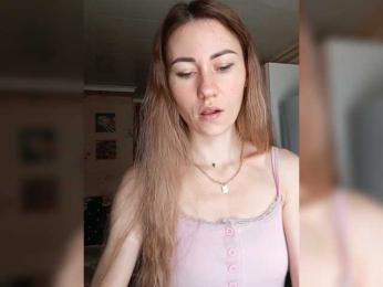 -Feral-Berry- webcam bongacams model stream image