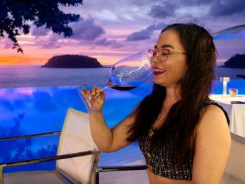 LilaLalita webcam model stream image