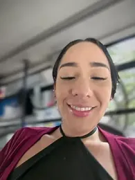 __IRIS__ webcam model stream image