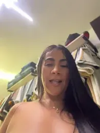 Laia_Hills webcam stripchat model stream image