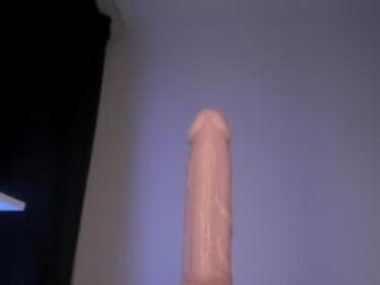 yulxx webcam model stream image