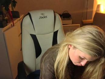 Masha-Masha webcam model stream image
