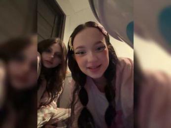 lia-mili webcam model stream image