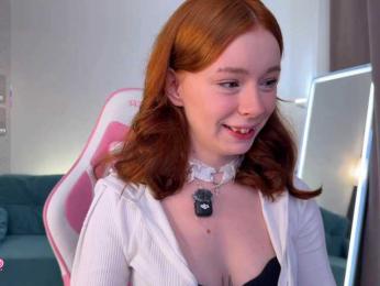 EvaMilly webcam model stream image