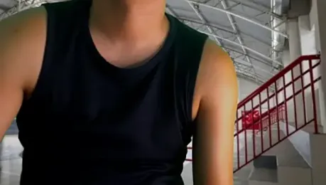 TylerPrecummer webcam model stream image