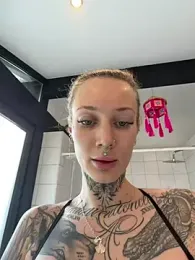 Stella-Kink webcam model stream image