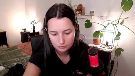Lenas_Room webcam model stream image