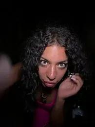 AlyssaHottv_ webcam model stream image