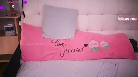Pussylovekate webcam stripchat model stream image