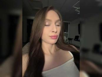 PARTYNEXTNEXT webcam model stream image