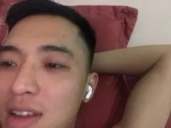 Thichchoitran86 webcam model stream image