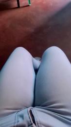 girl_pee webcam cam4 model stream image