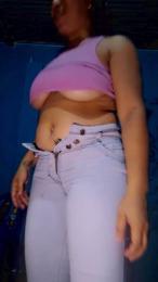 girl_pee webcam cam4 model stream image