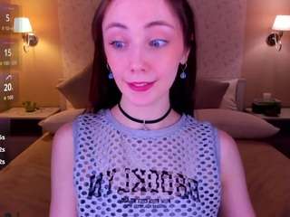 lexi-split webcam model stream image