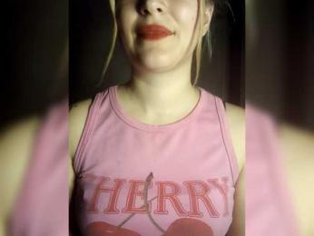 cherry_fire webcam bongacams model stream image