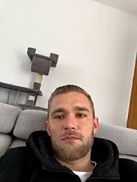 Benjamiinlt webcam model stream image