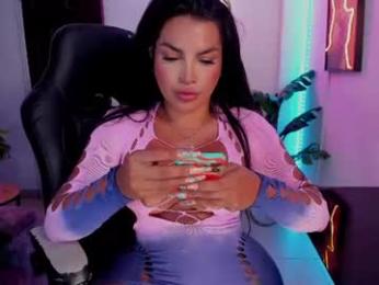 kittyhotts webcam chaturbate model stream image