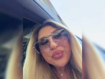 Stiflers_mom webcam bongacams model stream image