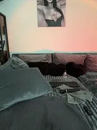 LexiCoco webcam model stream image